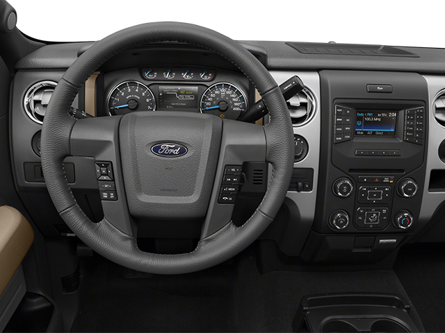 2014 Ford F-150 — interior view