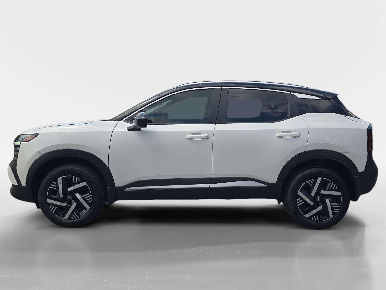 2026 Nissan Kicks — side profile view