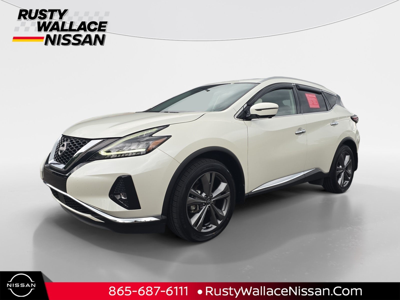 2023 Nissan Murano Platinum in Pearl White Tricoat — front three-quarter view