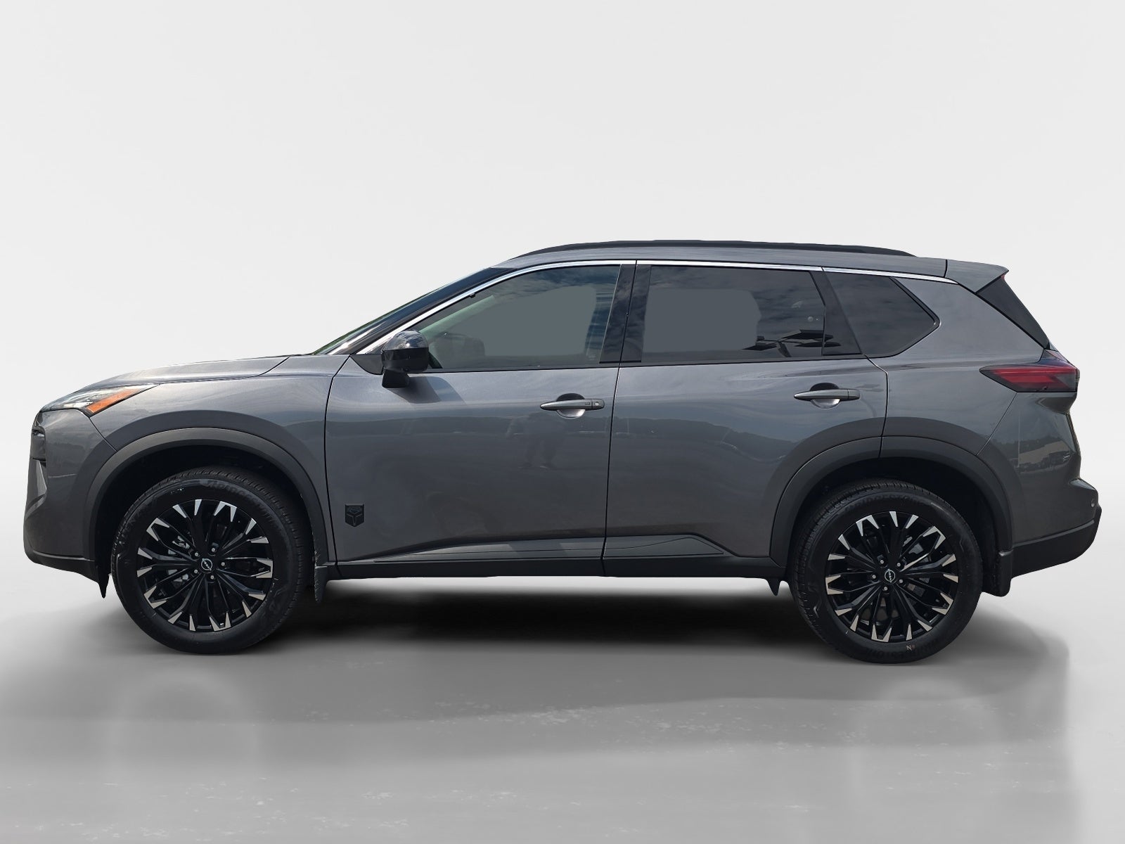 2026 Nissan Rogue — side profile view